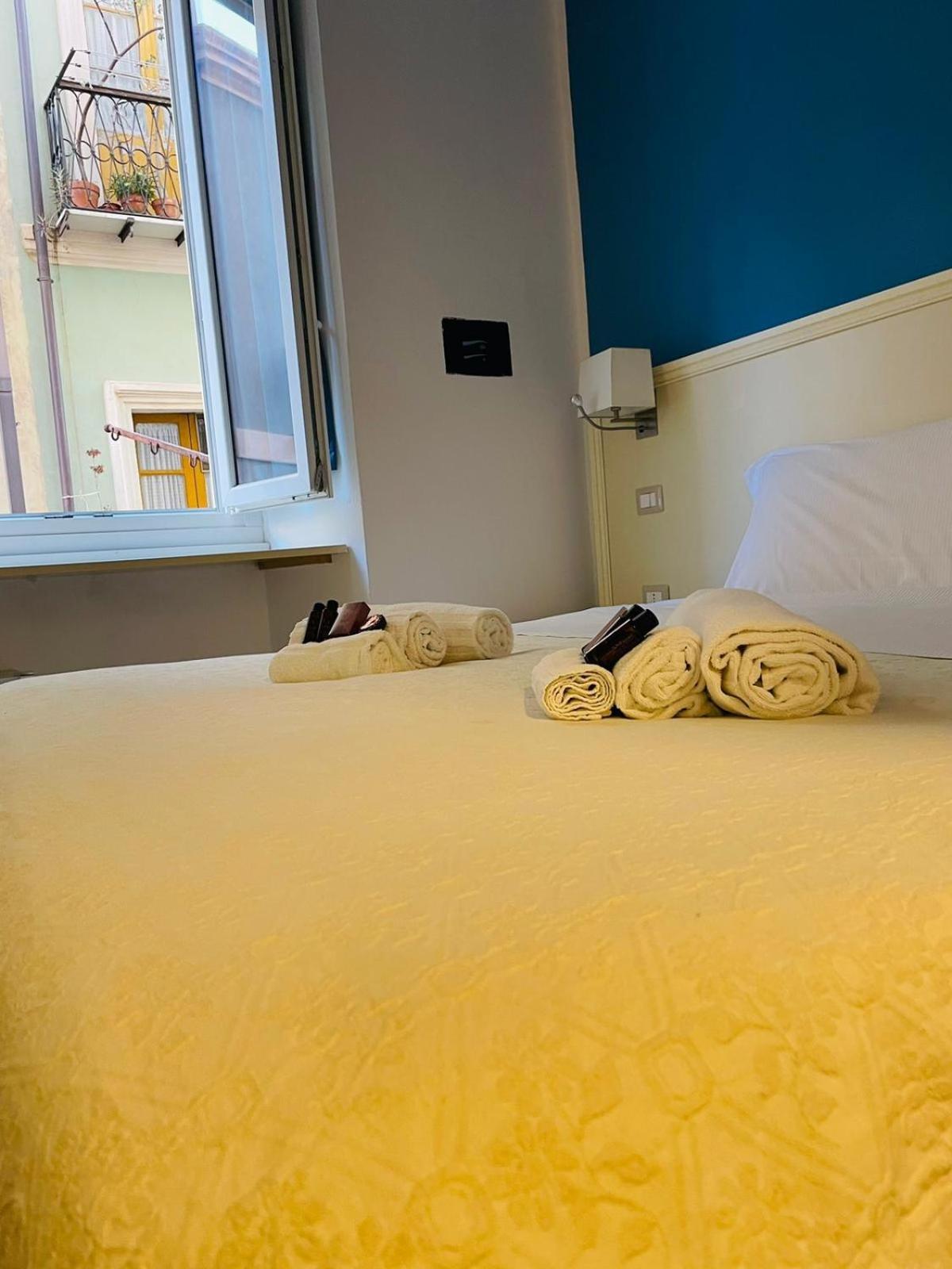 Drooms กาญารี ภายนอก รูปภาพ